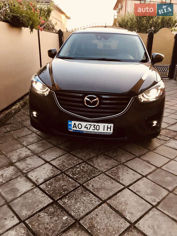 Внедорожник / Кроссовер Mazda CX-5 2016 в Мукачево