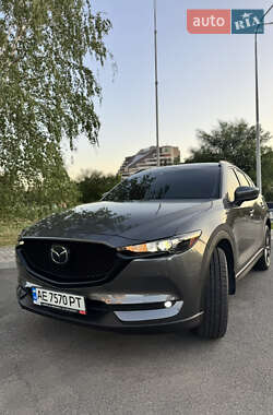 Внедорожник / Кроссовер Mazda CX-5 2017 в Днепре