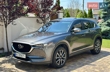 Внедорожник / Кроссовер Mazda CX-5 2017 в 