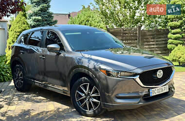 Внедорожник / Кроссовер Mazda CX-5 2017 в 