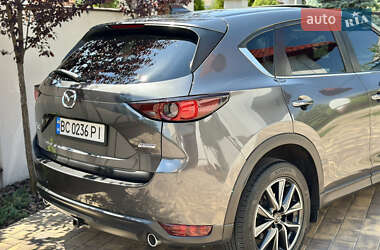 Внедорожник / Кроссовер Mazda CX-5 2017 в 