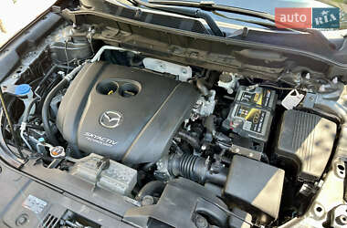 Внедорожник / Кроссовер Mazda CX-5 2017 в 