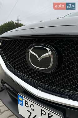 Позашляховик / Кросовер Mazda CX-5 2019 в 