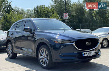 Внедорожник / Кроссовер Mazda CX-5 2019 в 