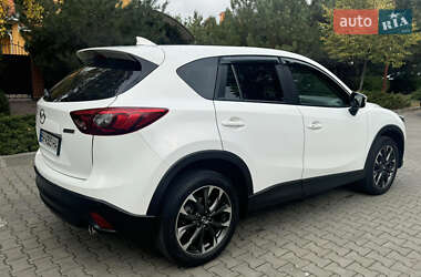 Позашляховик / Кросовер Mazda CX-5 2015 в 