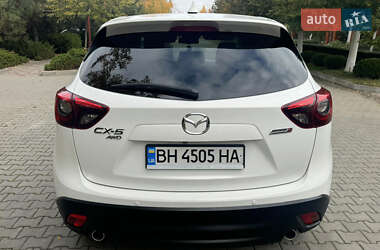 Позашляховик / Кросовер Mazda CX-5 2015 в 