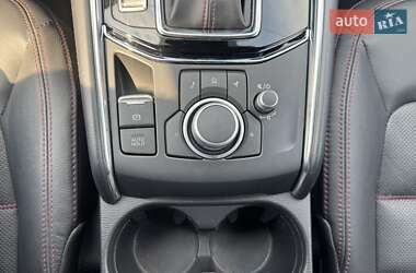 Внедорожник / Кроссовер Mazda CX-5 2023 в 