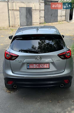 Внедорожник / Кроссовер Mazda CX-5 2015 в 