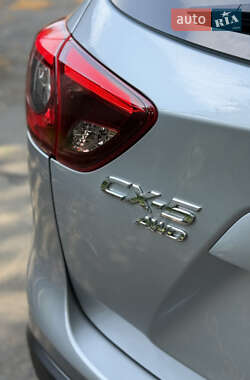 Внедорожник / Кроссовер Mazda CX-5 2015 в 
