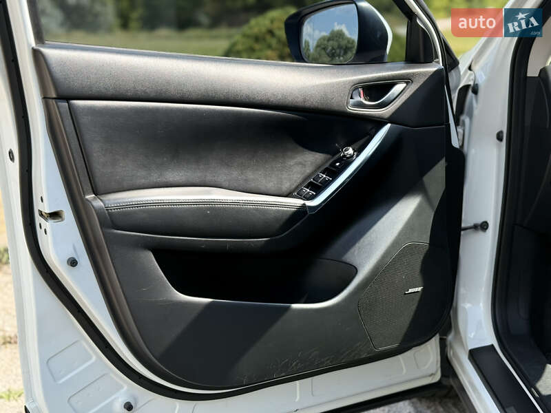 Позашляховик / Кросовер Mazda CX-5 2015 в Дніпрі
