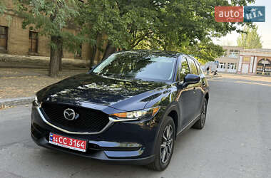 Позашляховик / Кросовер Mazda CX-5 2018 в 
