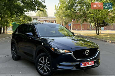 Позашляховик / Кросовер Mazda CX-5 2018 в 
