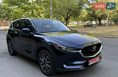 Позашляховик / Кросовер Mazda CX-5 2018 в 