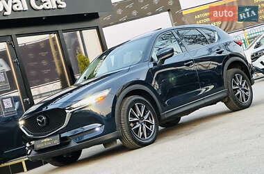 Позашляховик / Кросовер Mazda CX-5 2018 в 