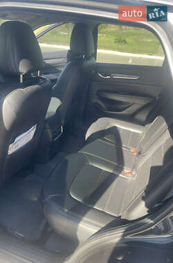 Позашляховик / Кросовер Mazda CX-5 2020 в 