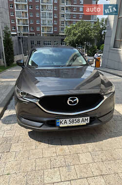 Внедорожник / Кроссовер Mazda CX-5 2017 в 