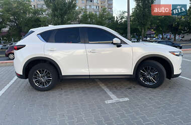 Позашляховик / Кросовер Mazda CX-5 2021 в 