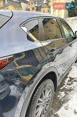 Внедорожник / Кроссовер Mazda CX-5 2017 в 
