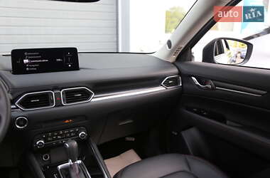 Внедорожник / Кроссовер Mazda CX-5 2024 в 