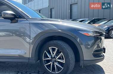 Позашляховик / Кросовер Mazda CX-5 2017 в 