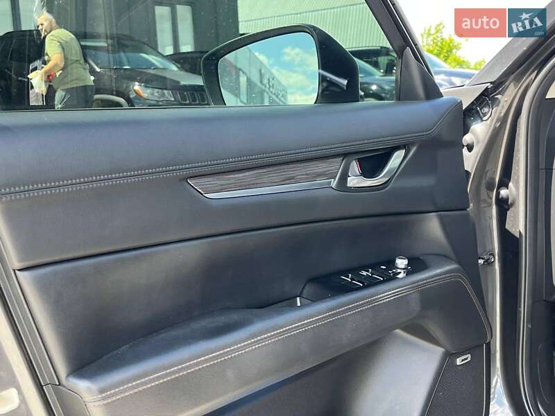Позашляховик / Кросовер Mazda CX-5 2017 в Львові