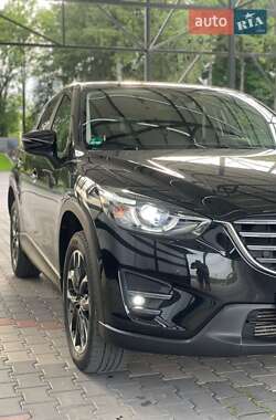 Позашляховик / Кросовер Mazda CX-5 2016 в 