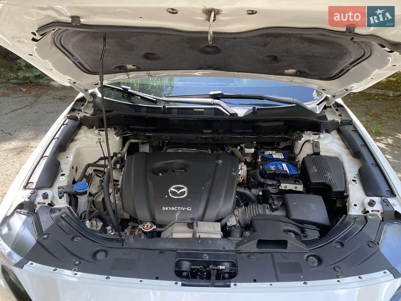 Позашляховик / Кросовер Mazda CX-5 2020 в Дніпрі фото 11 Позашляховик / Кросовер Mazda CX-5 2020 в Дніпрі