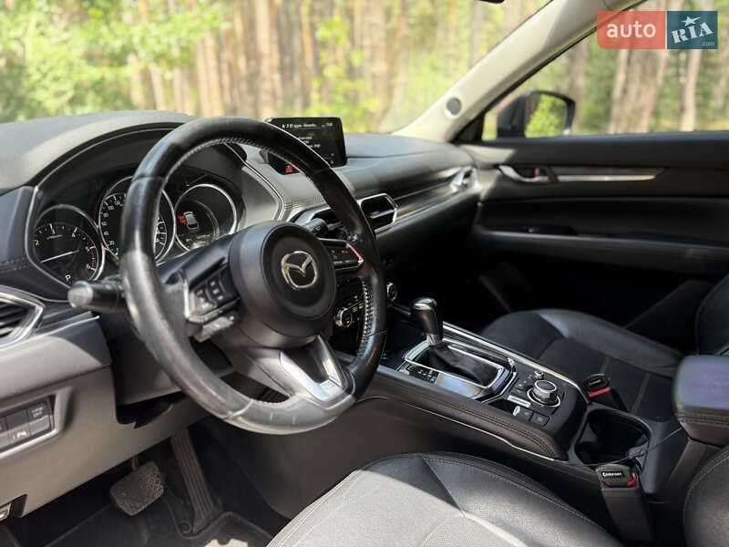 Позашляховик / Кросовер Mazda CX-5 2017 в Охтирці