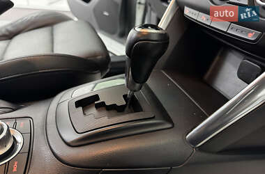 Позашляховик / Кросовер Mazda CX-5 2013 в 