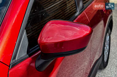Позашляховик / Кросовер Mazda CX-5 2014 в 