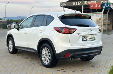 Позашляховик / Кросовер Mazda CX-5 2012 в 
