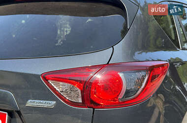 Позашляховик / Кросовер Mazda CX-5 2012 в 