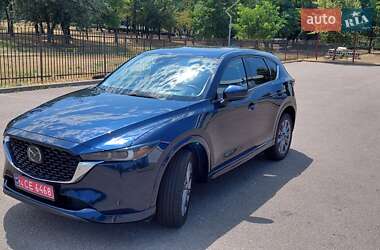 Позашляховик / Кросовер Mazda CX-5 2024 в 