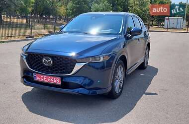 Позашляховик / Кросовер Mazda CX-5 2024 в 