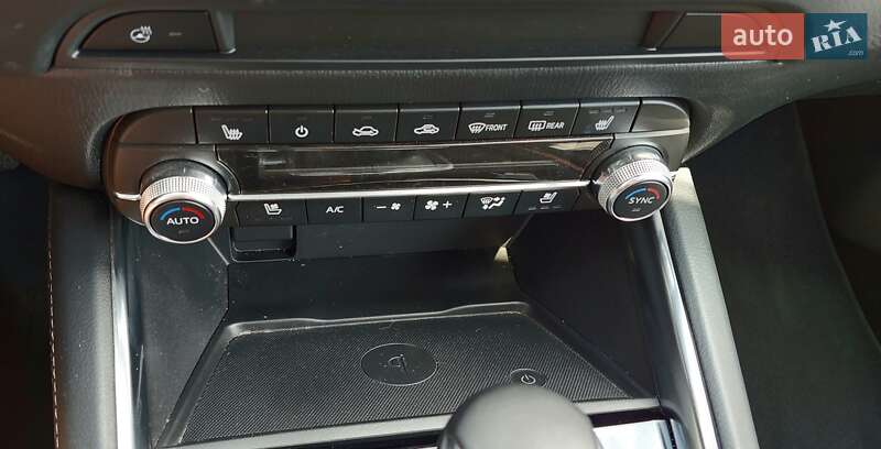 Позашляховик / Кросовер Mazda CX-5 2023 в Дніпрі