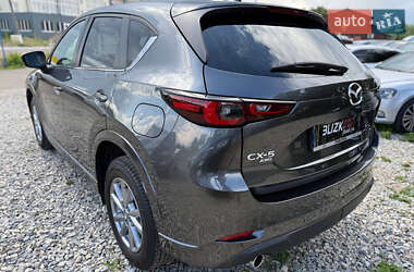 Позашляховик / Кросовер Mazda CX-5 2023 в 