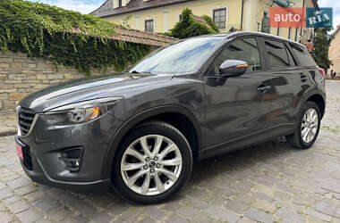 Позашляховик / Кросовер Mazda CX-5 2015 в 