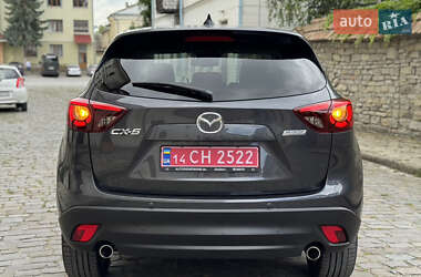 Позашляховик / Кросовер Mazda CX-5 2015 в 
