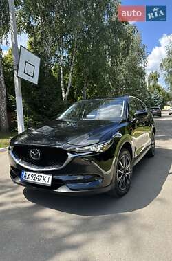 Позашляховик / Кросовер Mazda CX-5 2017 в 