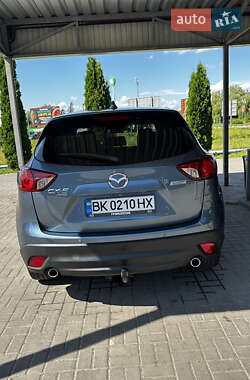 Позашляховик / Кросовер Mazda CX-5 2014 в 