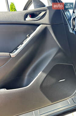 Позашляховик / Кросовер Mazda CX-5 2014 в 