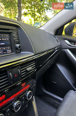 Позашляховик / Кросовер Mazda CX-5 2014 в 
