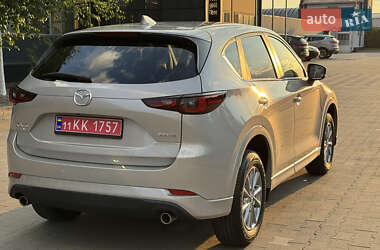 Внедорожник / Кроссовер Mazda CX-5 2023 в 