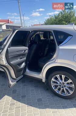 Внедорожник / Кроссовер Mazda CX-5 2023 в 