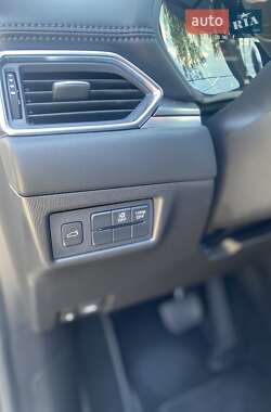 Внедорожник / Кроссовер Mazda CX-5 2023 в 