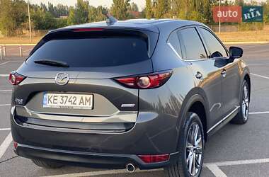 Позашляховик / Кросовер Mazda CX-5 2019 в 