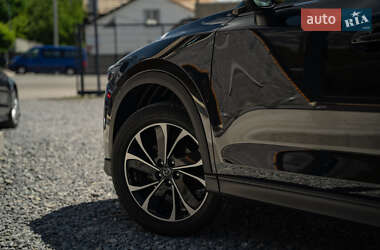 Позашляховик / Кросовер Mazda CX-5 2023 в 