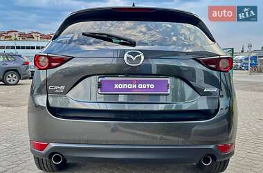 Позашляховик / Кросовер Mazda CX-5 2019 в 