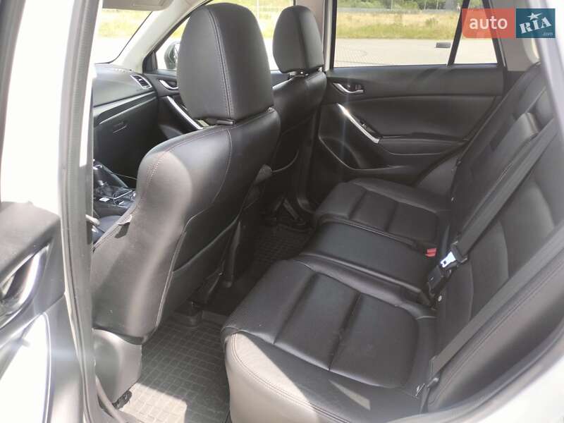 Позашляховик / Кросовер Mazda CX-5 2015 в Львові