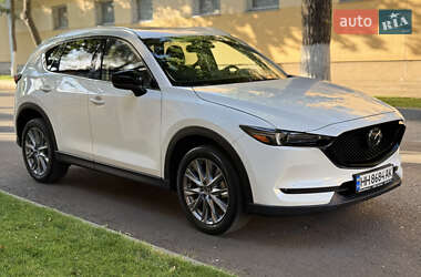 Позашляховик / Кросовер Mazda CX-5 2021 в 
